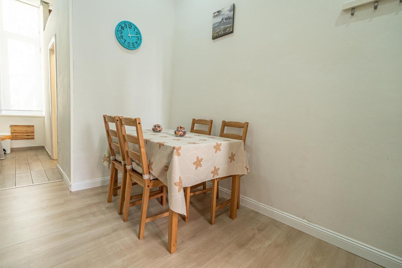 נאפולי Casa Vacanze Decumano 18 מראה חיצוני תמונה