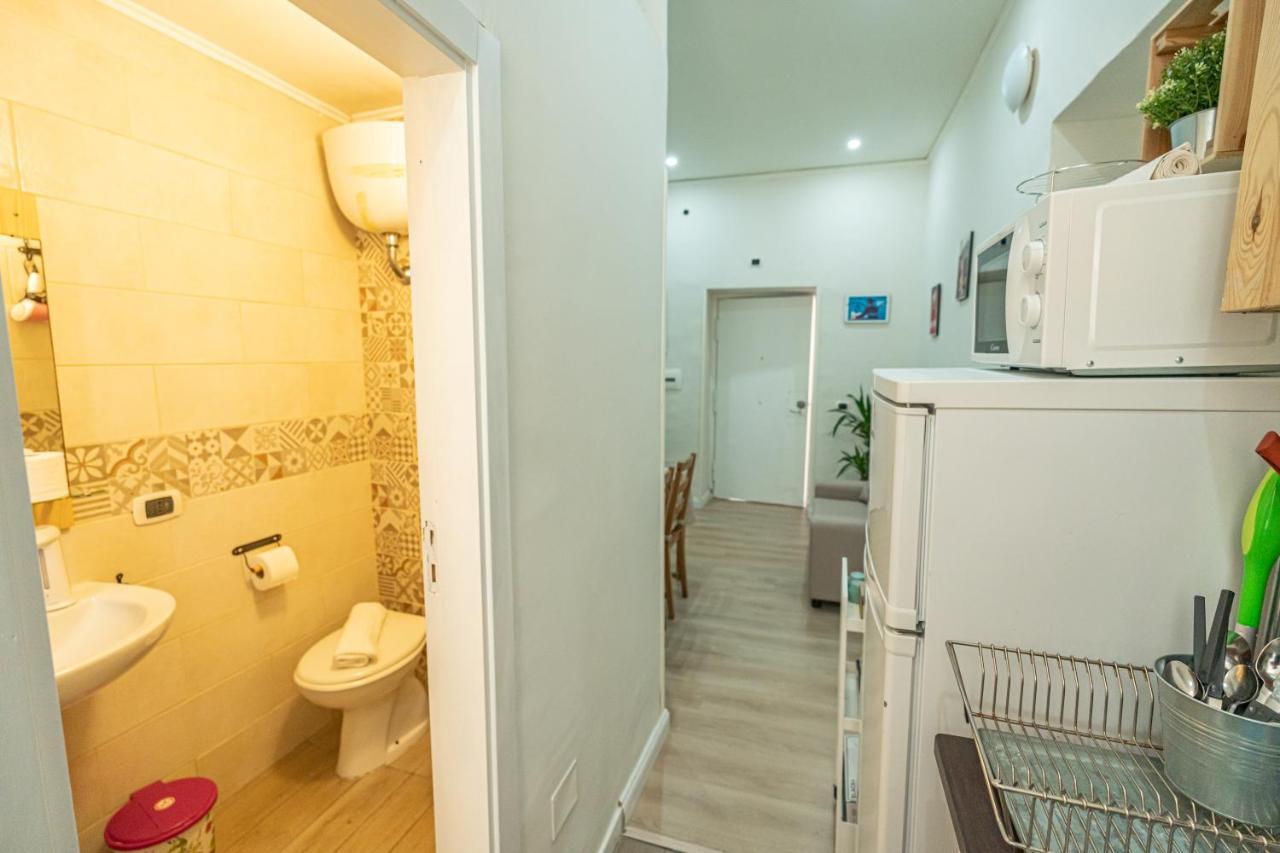 נאפולי Casa Vacanze Decumano 18 מראה חיצוני תמונה