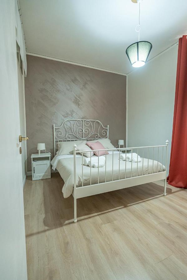 נאפולי Casa Vacanze Decumano 18 מראה חיצוני תמונה