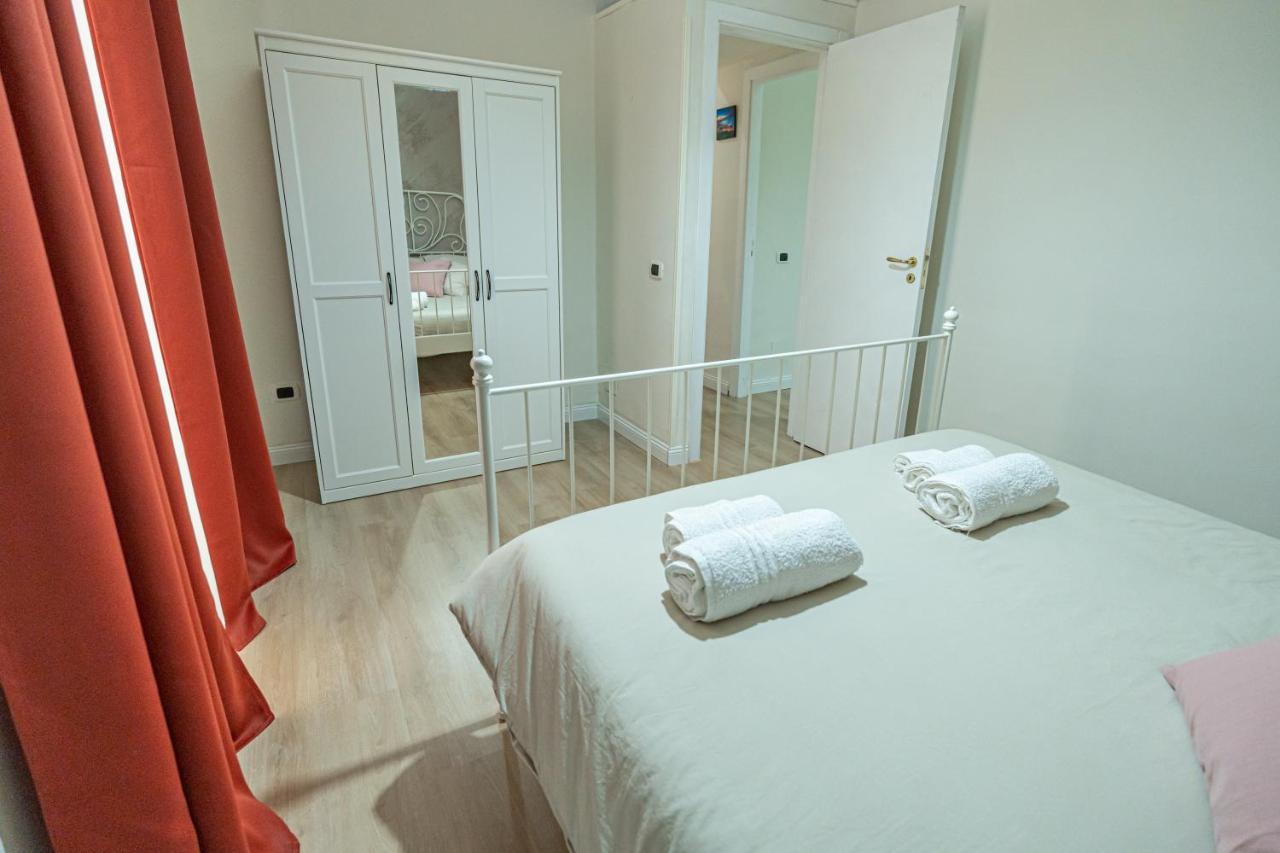 נאפולי Casa Vacanze Decumano 18 מראה חיצוני תמונה